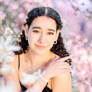 Meet your Posher, Kaila